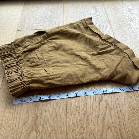 SALE ⬇️ UNIQLO WOMEN LINEN BLEND RELAXED SHORTS - XS - Picture 7 of 8